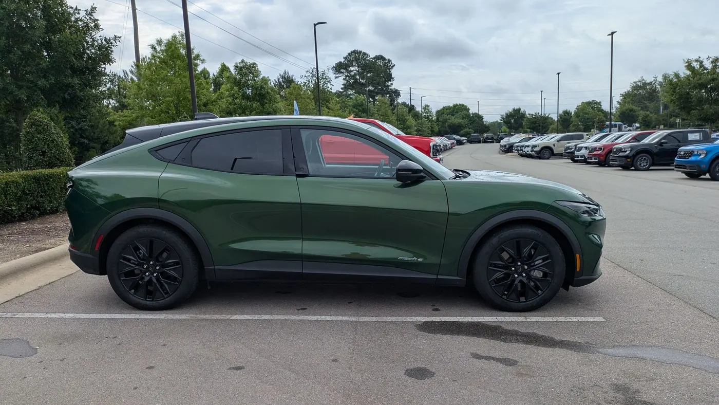 2025 Ford Mustang Mach-E Select