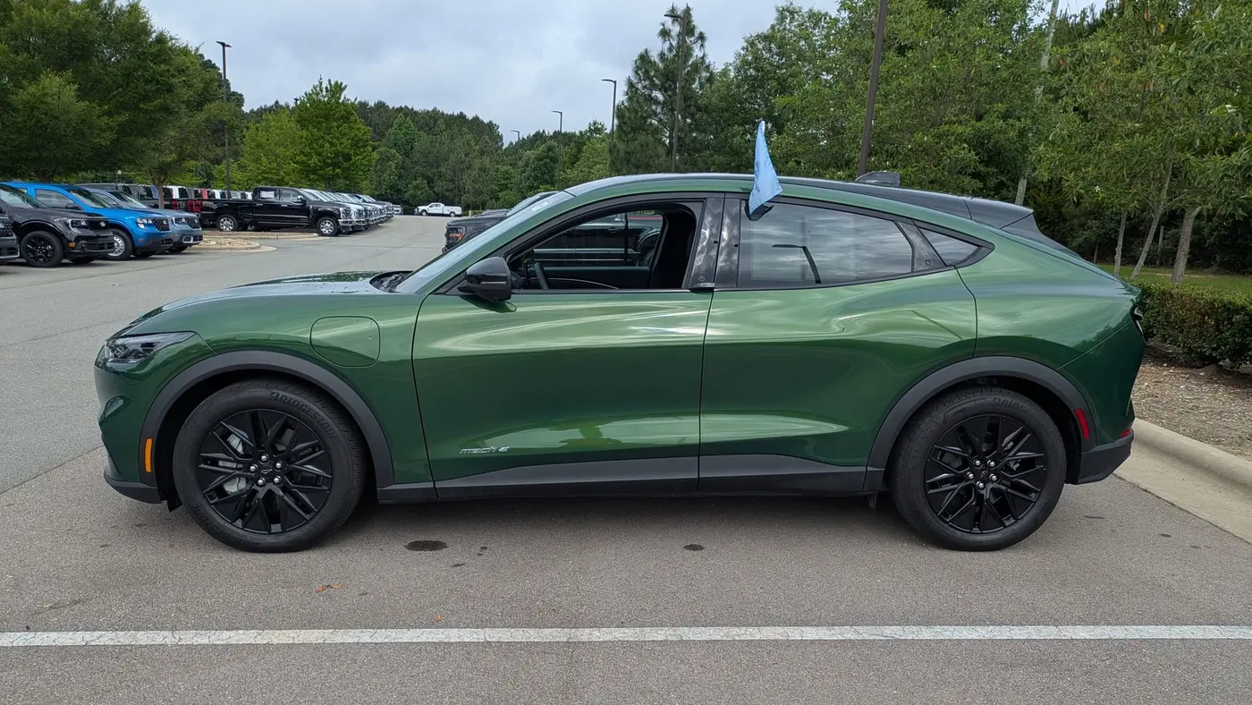 2025 Ford Mustang Mach-E Select