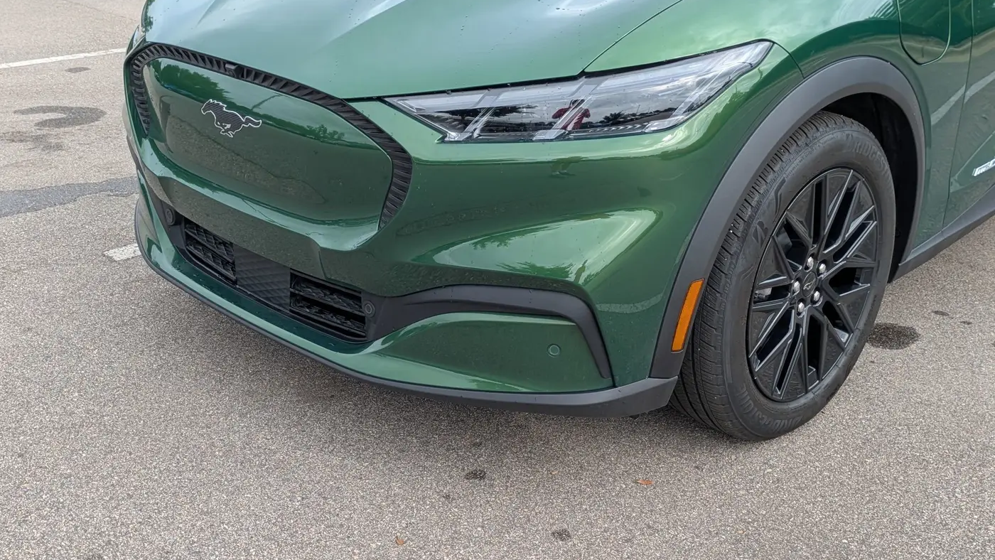 2025 Ford Mustang Mach-E Select
