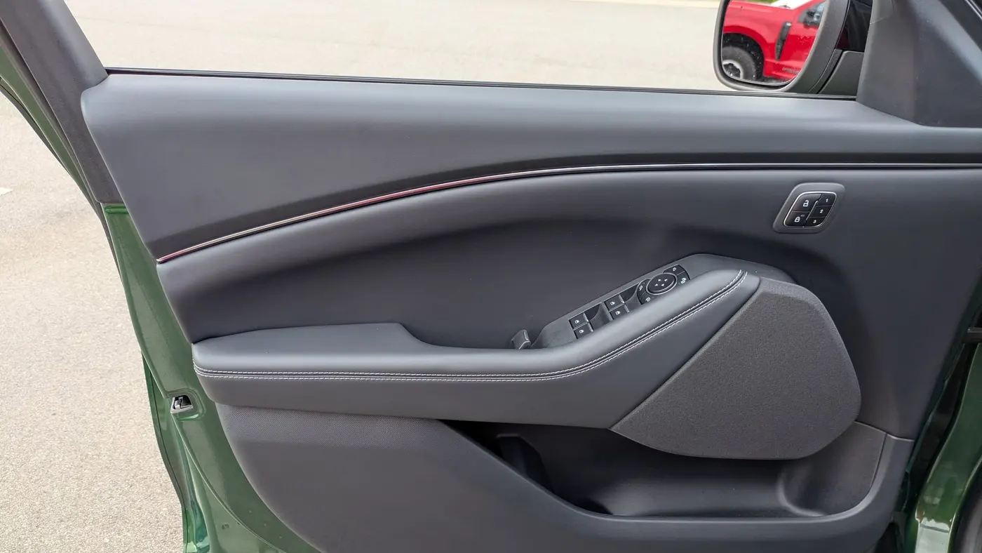 2025 Ford Mustang Mach-E Select