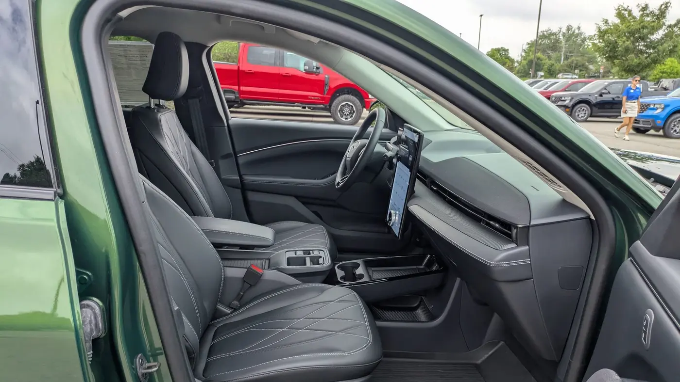 2025 Ford Mustang Mach-E Select