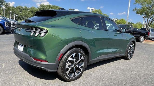 2025 Ford Mustang Mach-E Select