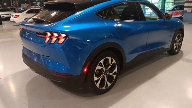 2025 Ford Mustang Mach-E Select