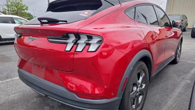 2022 Ford Mustang Mach-E Select