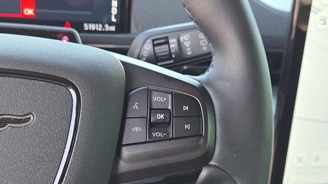 2022 Ford Mustang Mach-E Select