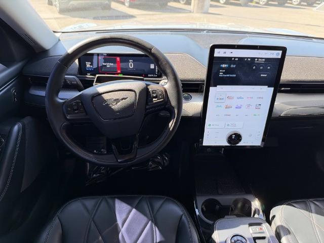 2023 Ford Mustang - $22,585