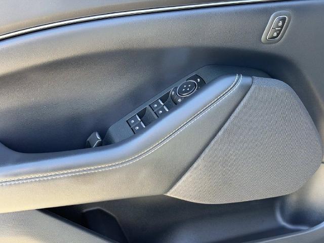 2023 Ford Mustang - $22,585