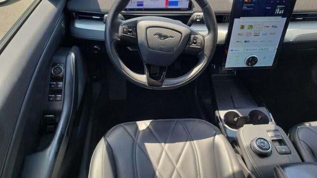 2022 Ford Mustang Mach-E Select
