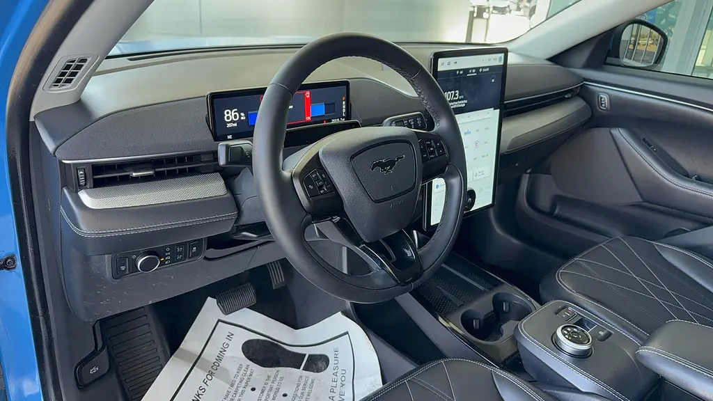2022 Ford Mustang Mach-E Select