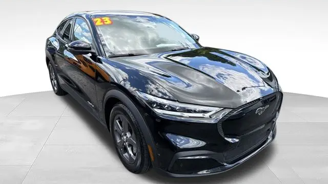 2023 Ford Mustang Mach-E Select