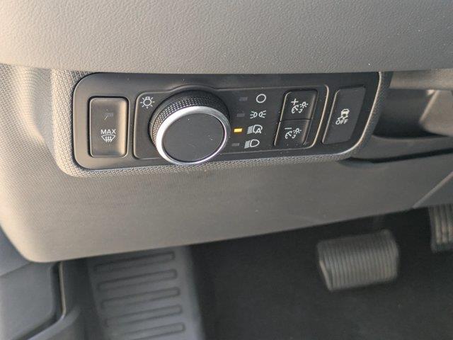 2023 Ford Mustang - $23,995
