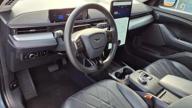 2023 Ford Mustang Mach-E Select