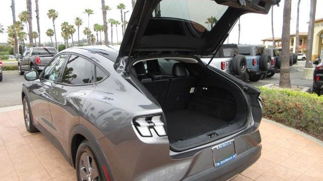 2023 Ford Mustang Mach-E Select
