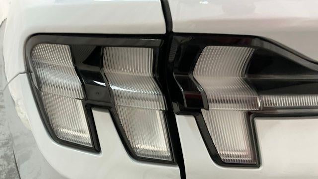 2022 Ford Mustang Mach-E Select