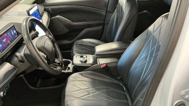 2022 Ford Mustang Mach-E Select