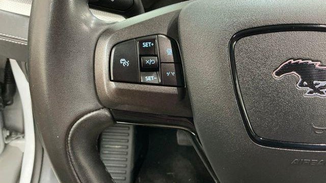 2022 Ford Mustang Mach-E Select