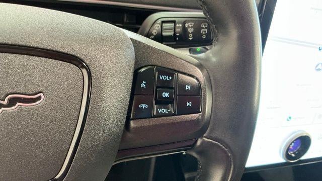 2022 Ford Mustang Mach-E Select