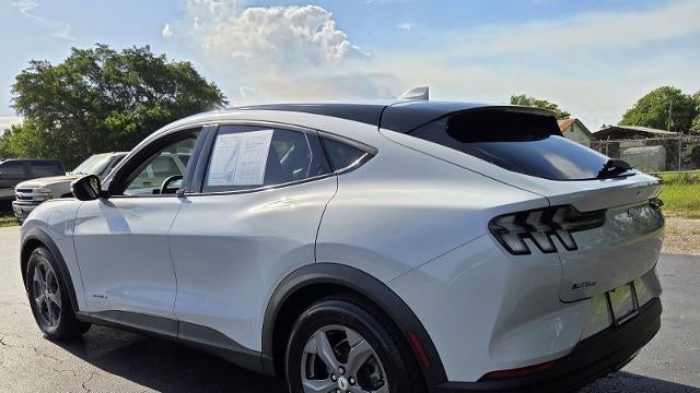 2022 Ford Mustang Mach-E Select
