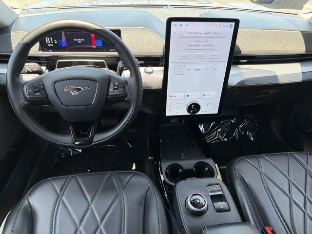 2023 Ford Mustang - $25,083