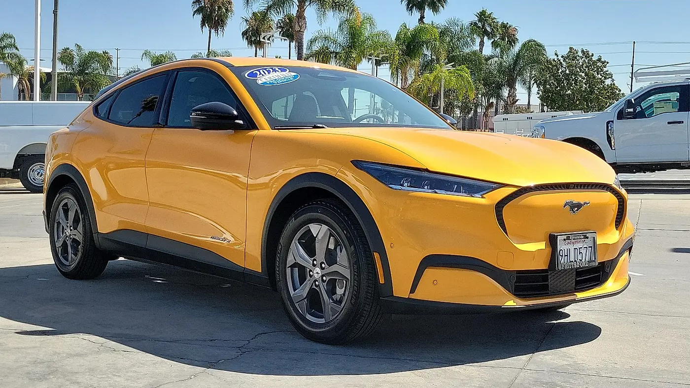 2023 Ford Mustang Mach-E Select