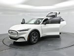 2023 Mustang Mach-E Thumbnail 30