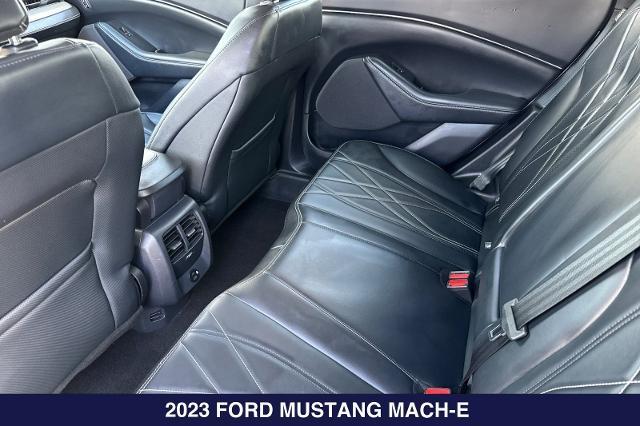 2023 Ford Mustang - $23,400