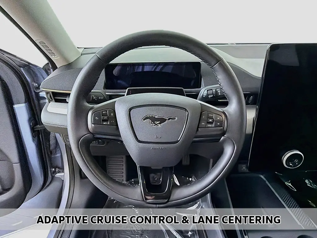 2022 Ford Mustang - $22,499