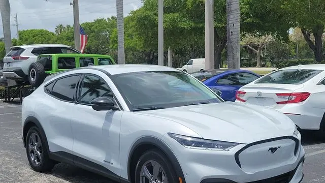 2023 Ford Mustang Mach-E Select