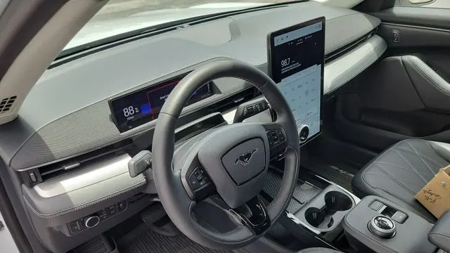 2023 Ford Mustang Mach-E Select