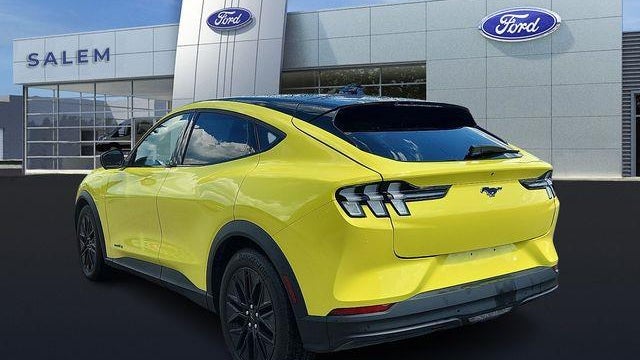 2025 Ford Mustang Mach-E Select