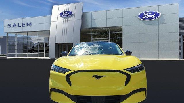 2025 Ford Mustang Mach-E Select