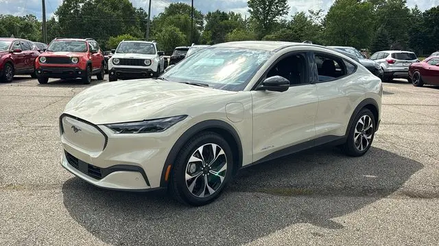 2025 Ford Mustang Mach-E Select