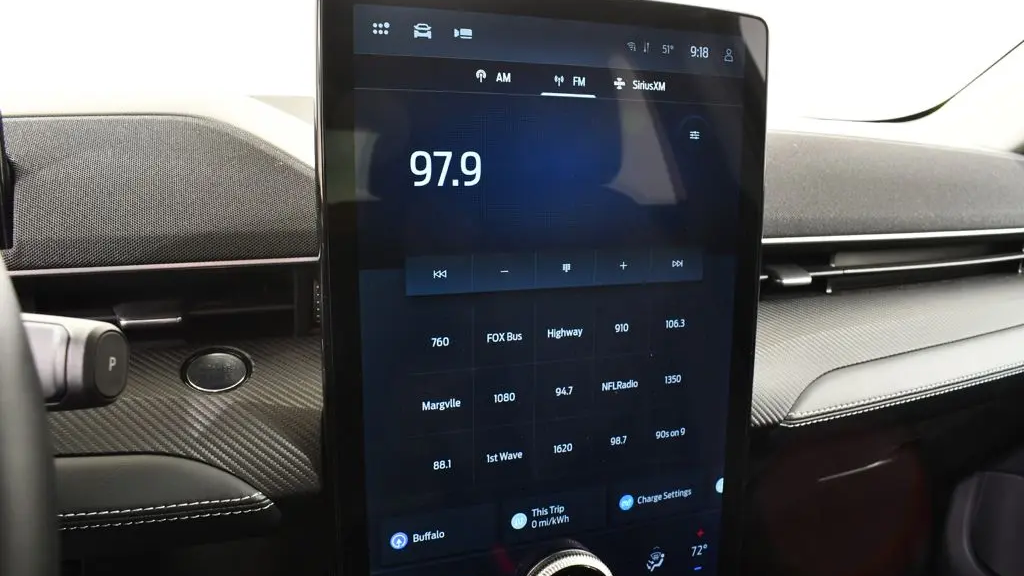 2025 Ford Mustang Mach-E Select