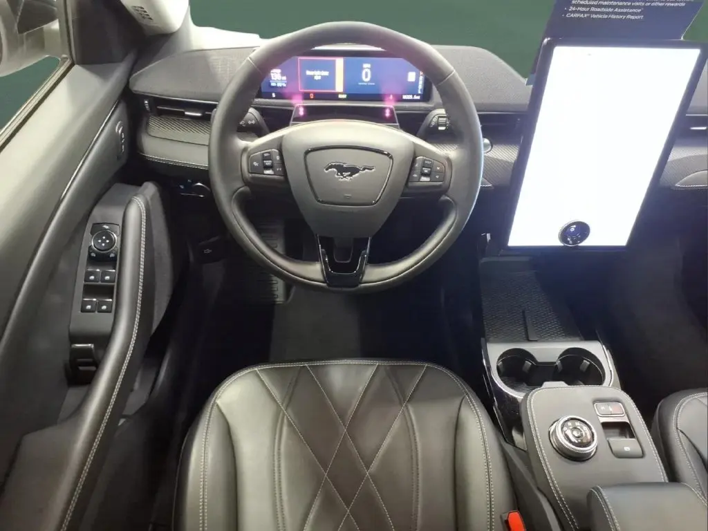 2024 Ford Mustang - $30,995