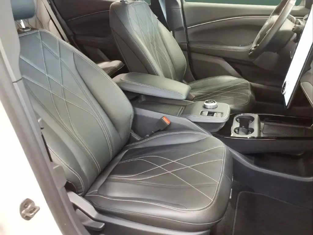 2024 Ford Mustang - $30,995