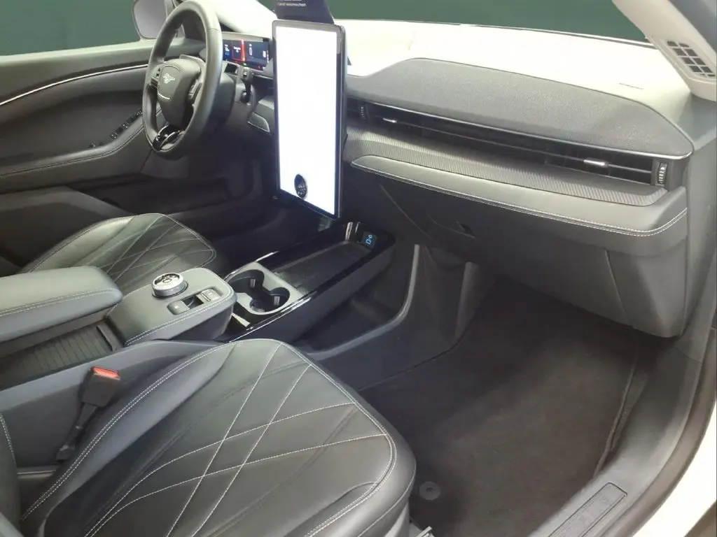 2024 Ford Mustang - $30,995