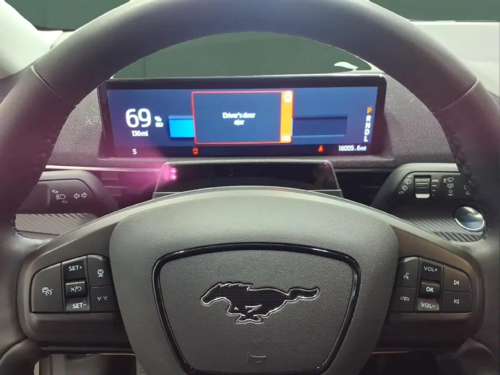 2024 Ford Mustang - $30,995