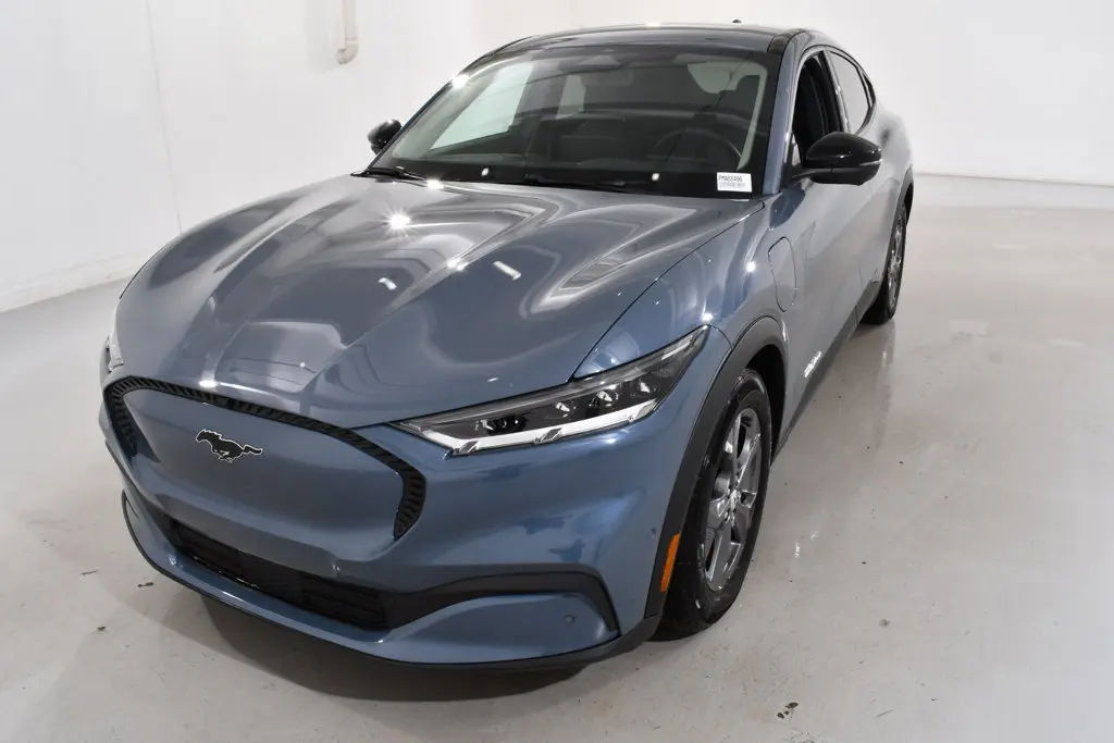 2023 Ford Mustang - $25,855