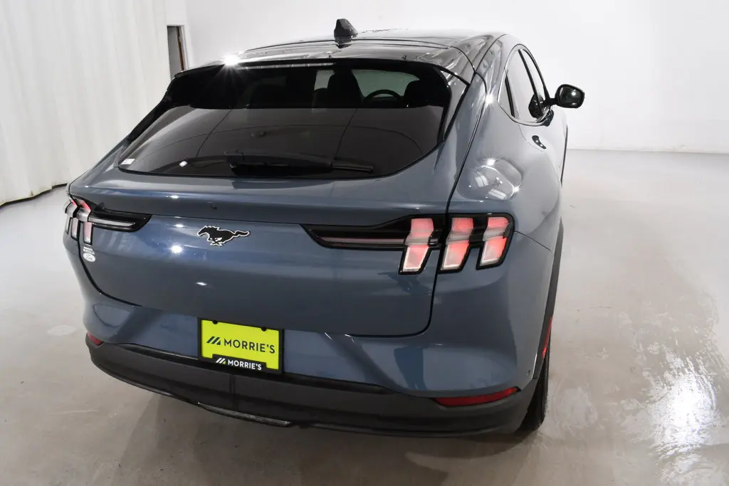 2023 Ford Mustang - $25,855