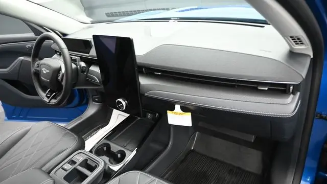 2025 Ford Mustang Mach-E Select