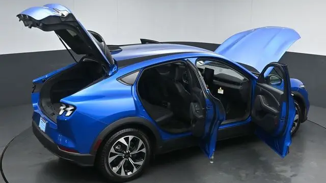 2025 Ford Mustang Mach-E Select