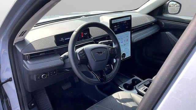 2025 Ford Mustang Mach-E Select