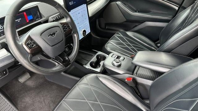 2023 Ford Mustang Mach-E Select