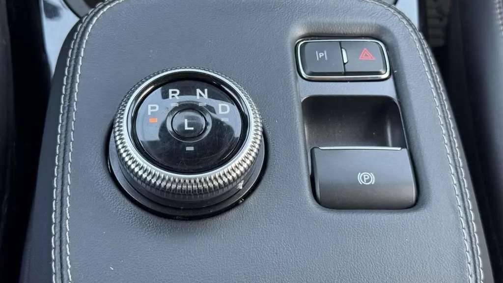 2022 Ford Mustang Mach-E Select