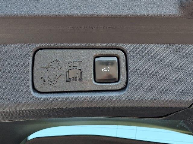 2021 Ford Mustang - $22,500