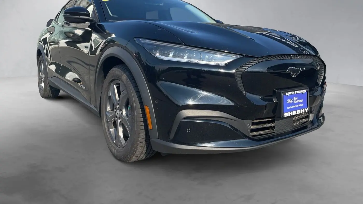 2022 Ford Mustang Mach-E Select