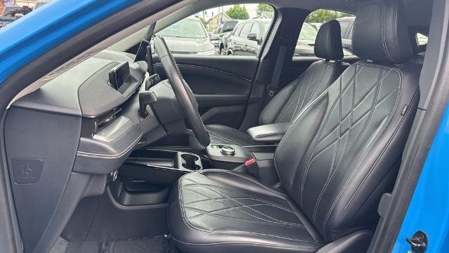 2022 Ford Mustang Mach-E Select