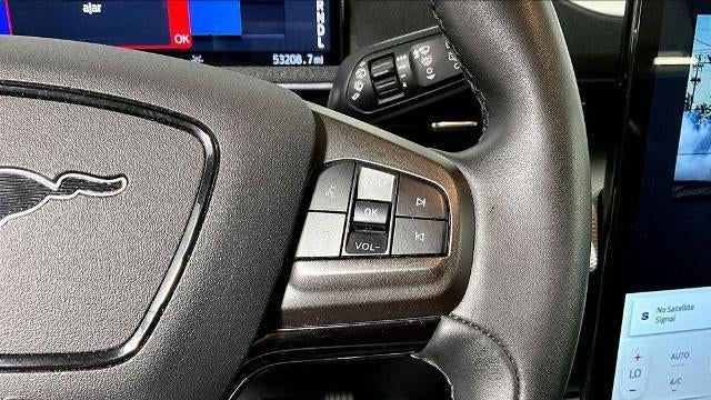 2022 Ford Mustang Mach-E Select