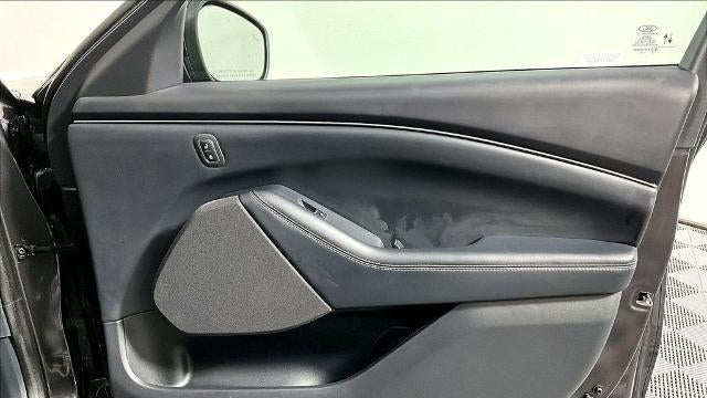 2022 Ford Mustang Mach-E Select