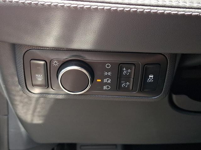 2023 Ford Mustang - $27,897